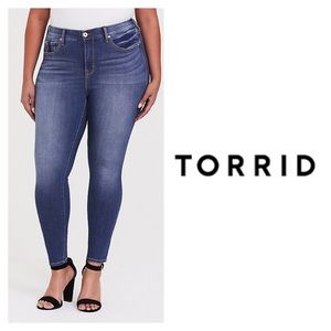 Torrid skinny jeans